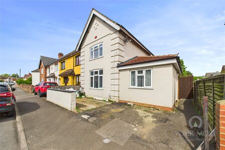 3 bedroom End Terrace House for sale