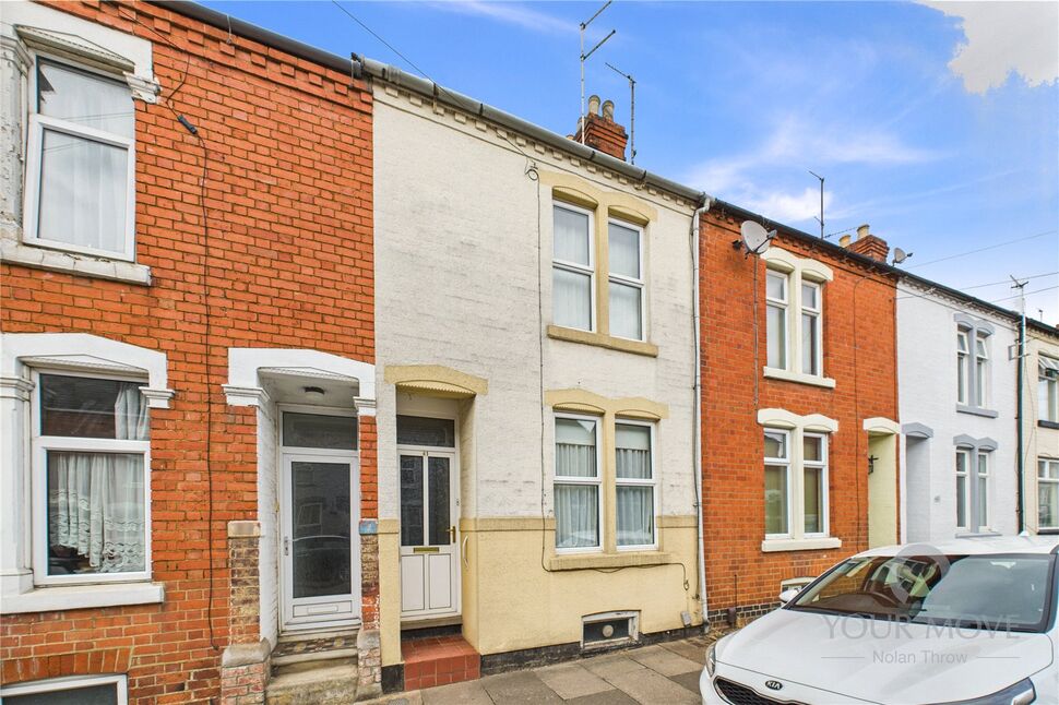 2 bedroom Mid Terrace House for sale