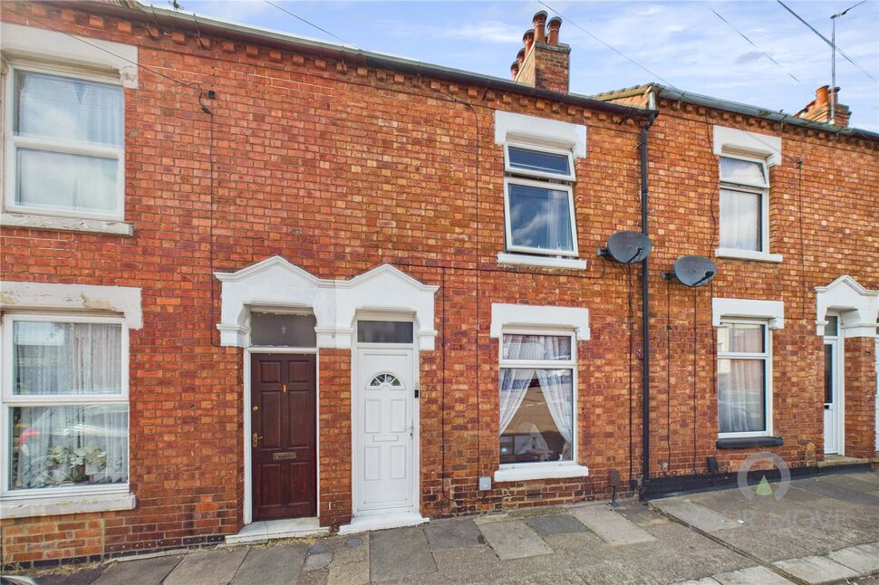 2 bedroom Mid Terrace House for sale