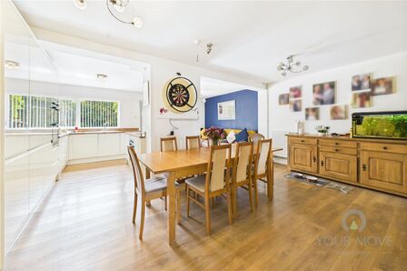 Knightscliffe Way, 4 bedroom Semi Detached House for sale, £350,000