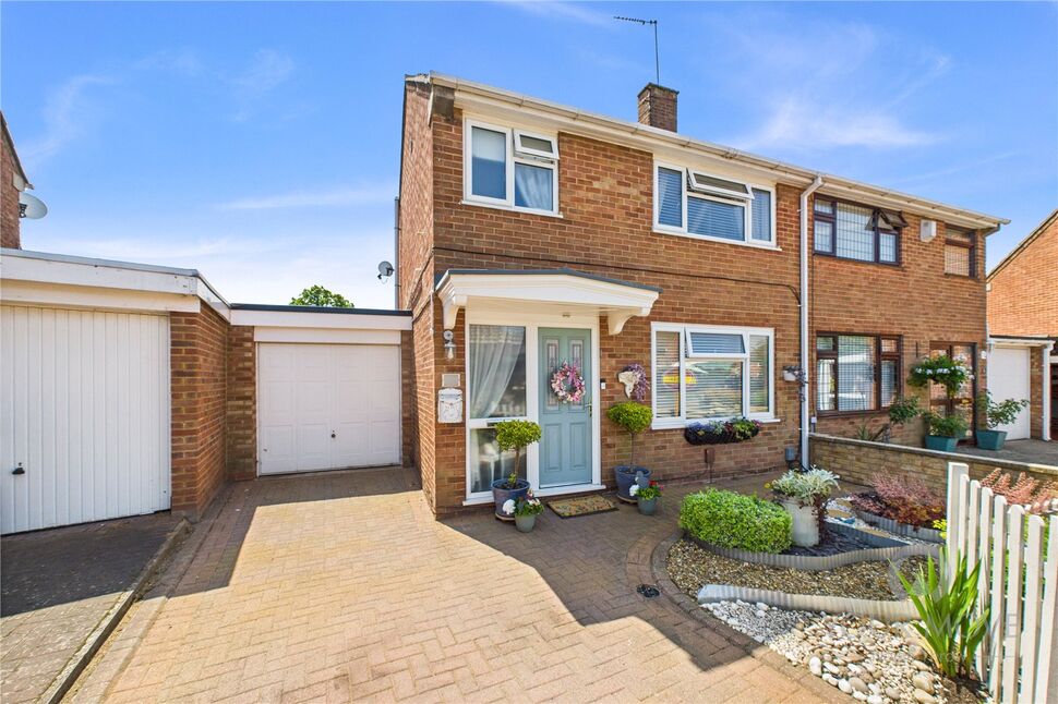 Main image of 3 bedroom Semi Detached House for sale, Barnfield Close, Kingsthorpe, Northampton, Northamptonshire, NN2