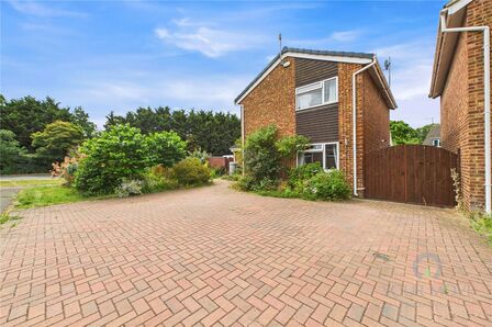 Barnstaple Close, Abington Vale, 3 bedroom Detached House for sale, £350,000