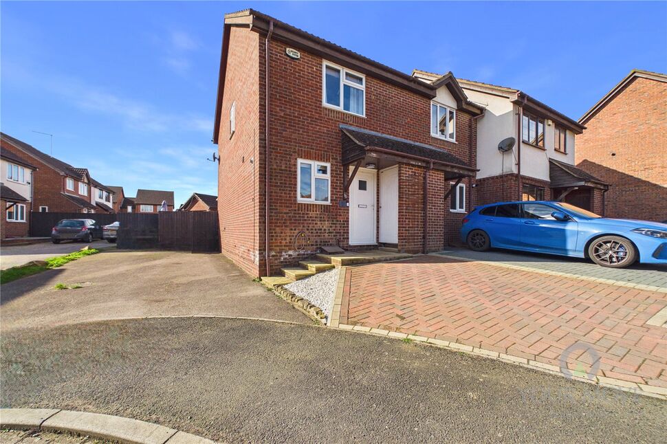 2 bedroom End Terrace House for sale