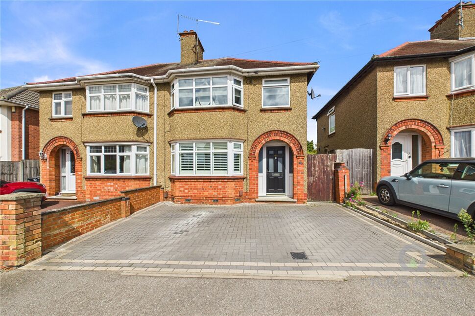 Main image of 3 bedroom Semi Detached House for sale, Kingsway, Kingsthorpe, Northamptonshire, NN2