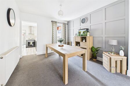 Stanhope Road, Queens Park, 3 bedroom Mid Terrace House for sale, £235,000