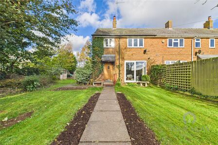 Manor Walk, 3 bedroom End Terrace House for sale, £425,000