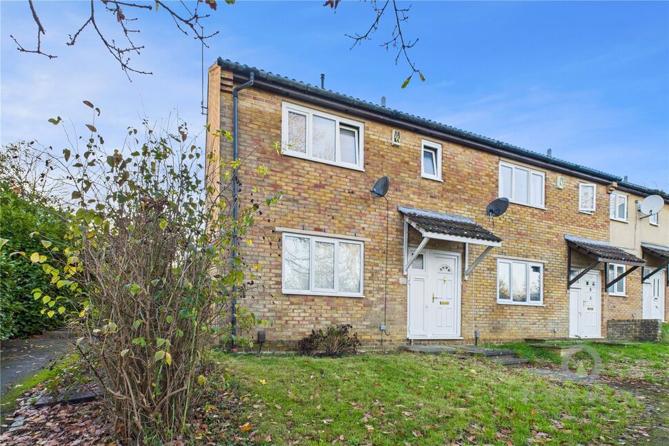 Main image of 3 bedroom End Terrace House for sale, Pilton Close, Rectory Farm, Northampton, NN3