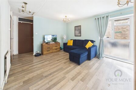 Portland Place, 1 bedroom Flat for sale, &pound;125,000