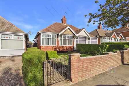 Kingsley Road, 2 bedroom Semi Detached Bungalow for sale, &pound;195,000