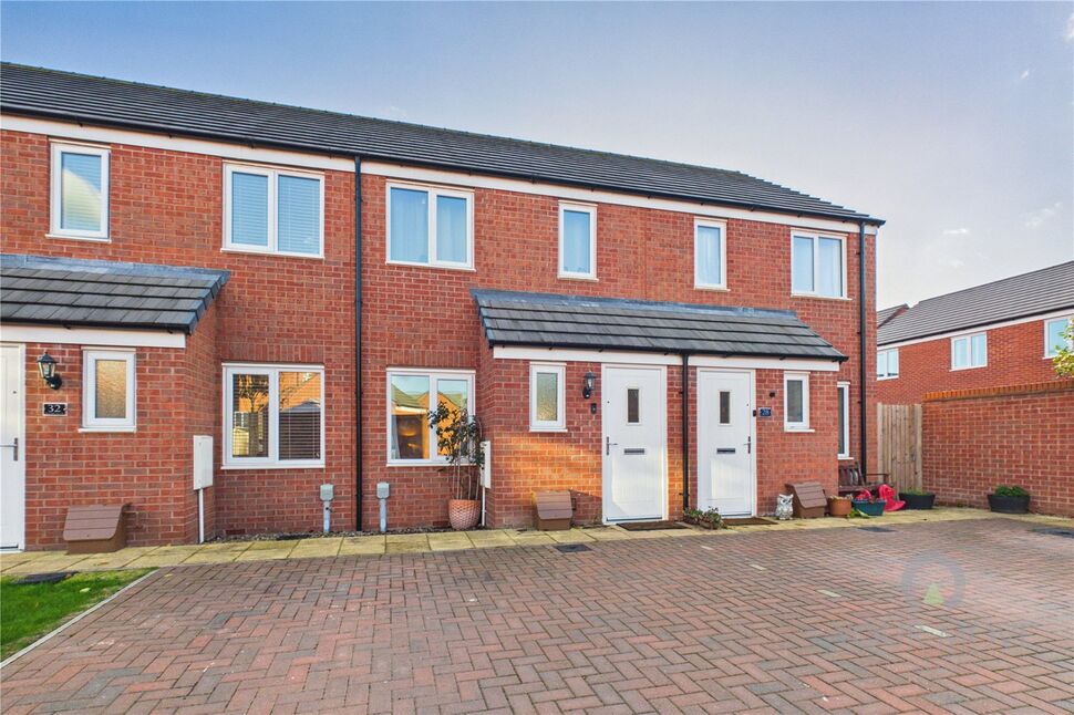 2 bedroom Mid Terrace House for sale
