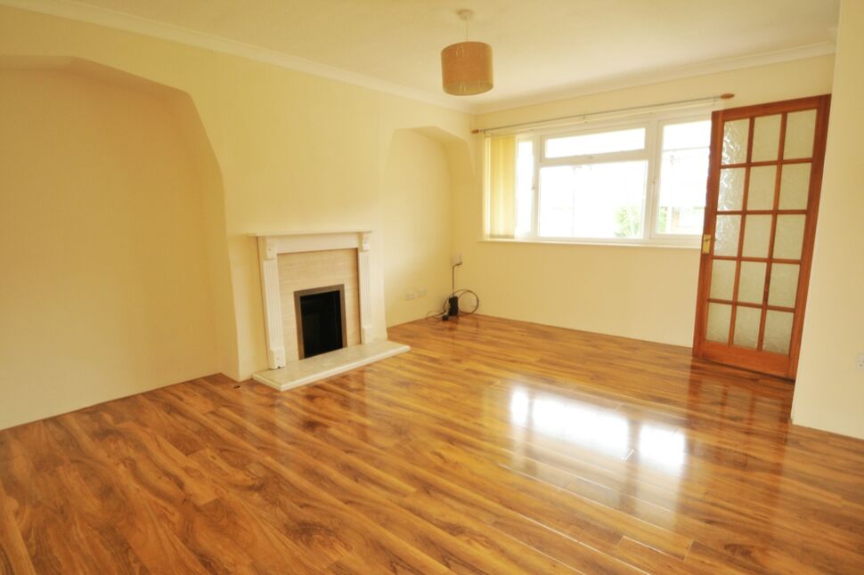 Lounge / Dining Room