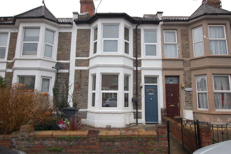 Main image of 3 bedroom Mid Terrace House to rent, Russell Road, Fishponds, Bristol, BS16