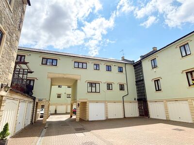 2 bedroom  Flat for sale