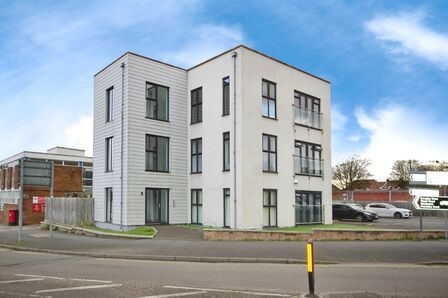 Hanham Road, 2 bedroom  Flat for sale, £210,000