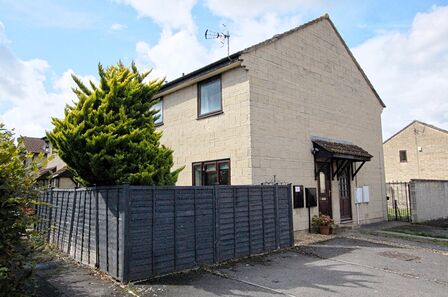 1 bedroom End Terrace House for sale