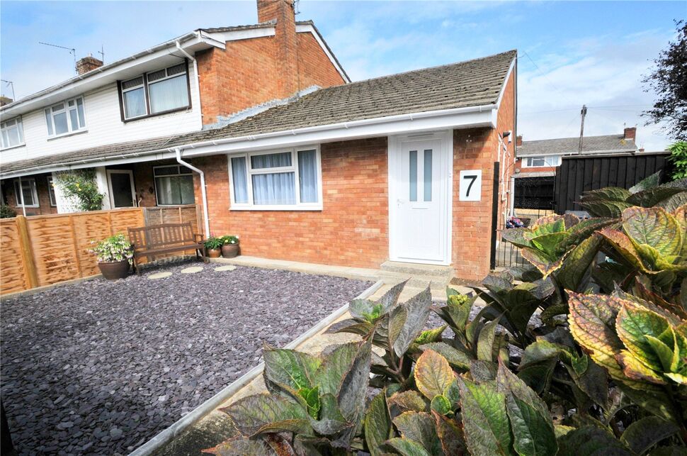 Main image of 2 bedroom End Terrace Bungalow to rent, Cherry Tree Close, Keynsham, Bristol, BS31