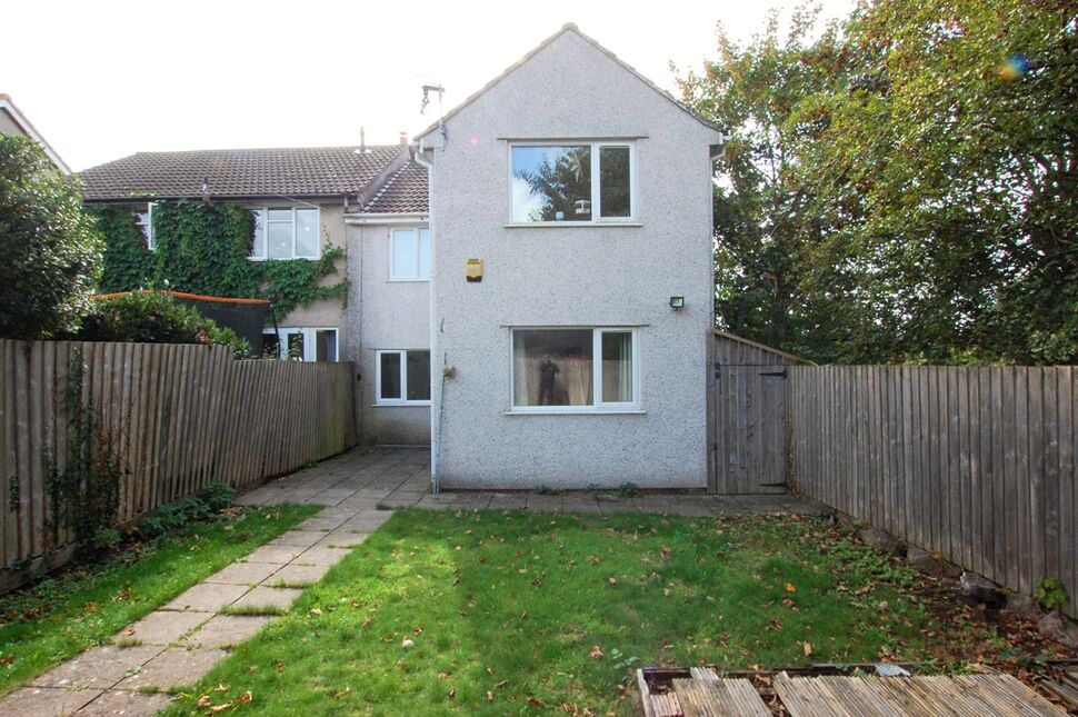 Main image of 2 bedroom  Flat for sale, Fairway Close, Oldland Common, Bristol, BS30
