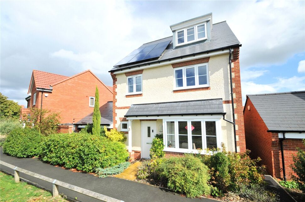 Main image of 4 bedroom Detached House for sale, Alexander Road, Keynsham, Somerset, BS31