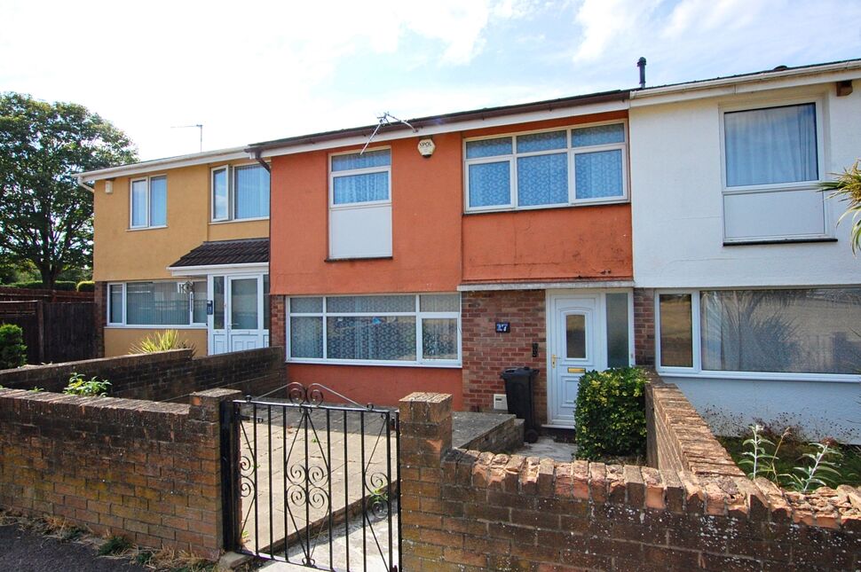 Main image of 3 bedroom Mid Terrace House for sale, Ludlow Close, Keynsham, Bristol, BS31