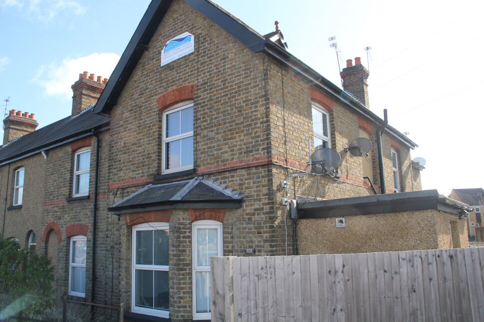 Main image of 1 bedroom Flat to rent, Uxbridge Road, Slough, SL2