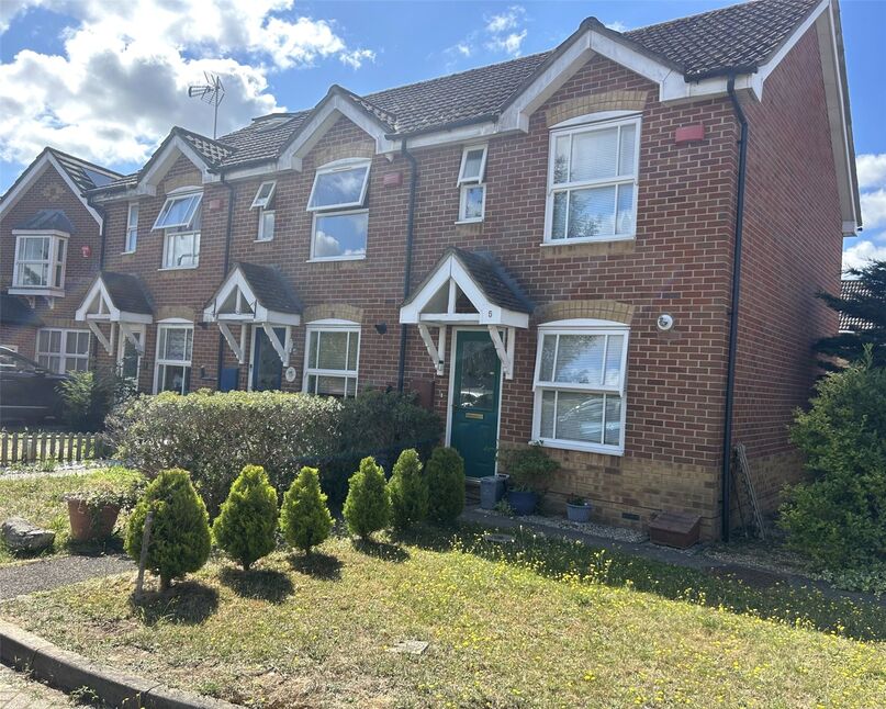 Main image of 2 bedroom End Terrace House to rent, Dupre Close, Cippenham, Slough, SL1