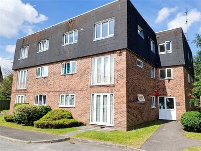 Skerries Court High Street, 1 bedroom  Flat to rent, £1,200 pcm