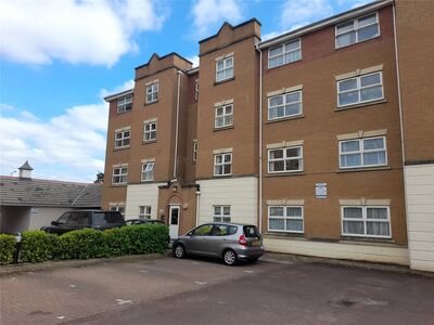 Pickfords Gardens, 1 bedroom  Flat to rent, £1,200 pcm