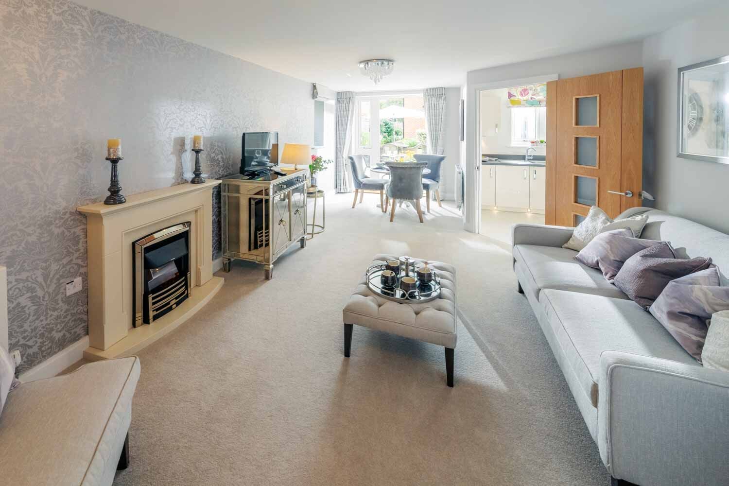 Floorplan of 2 bedroom  Flat for sale, Beaconsfield Road, Farnham Common, Slough, SL2