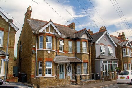 Elmhurst Road, 3 bedroom Semi Detached House for sale, &pound;530,000