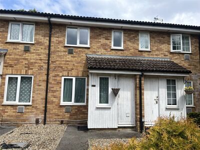 1 bedroom Mid Terrace House to rent