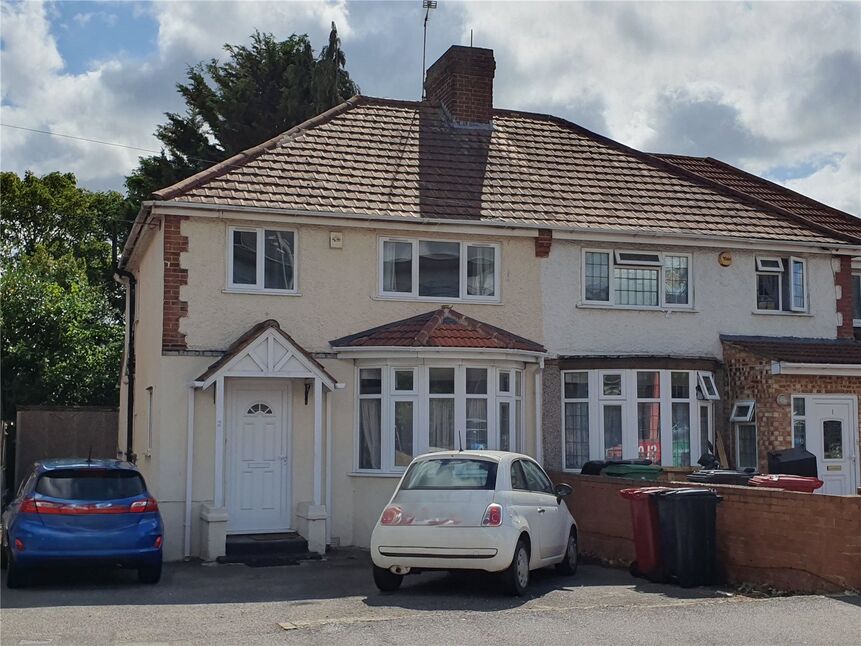 Main image of 3 bedroom Semi Detached House to rent, Station Road, Langley, Berkshire, SL3