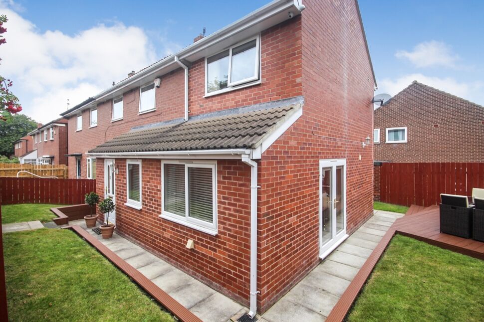 3 bedroom Semi Detached House for sale, Gosforth Terrace, Pelaw, NE10