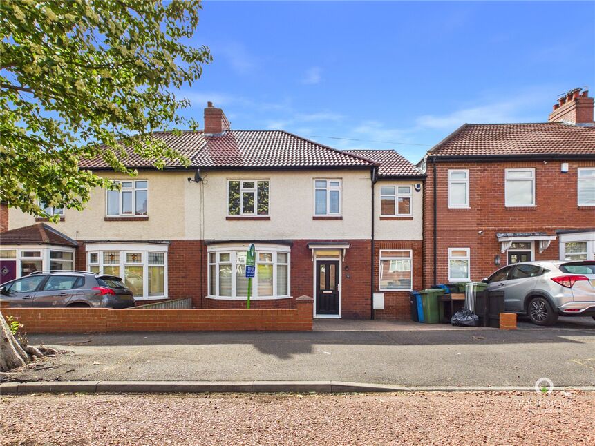 4 bedroom Semi Detached House to rent