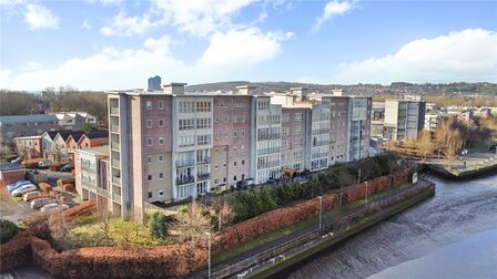 2 bedroom  Flat for sale