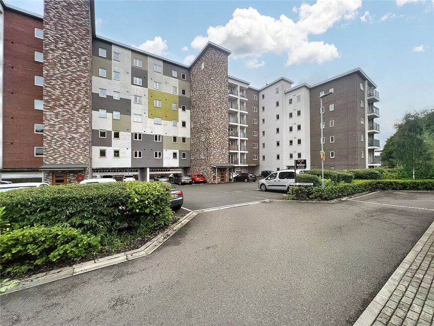 2 bedroom Flat for sale, The Armstrong, Tynemouth Pass, NE8 £125,000