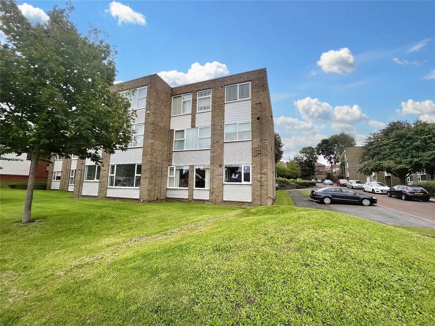 2 bedroom  Flat for sale