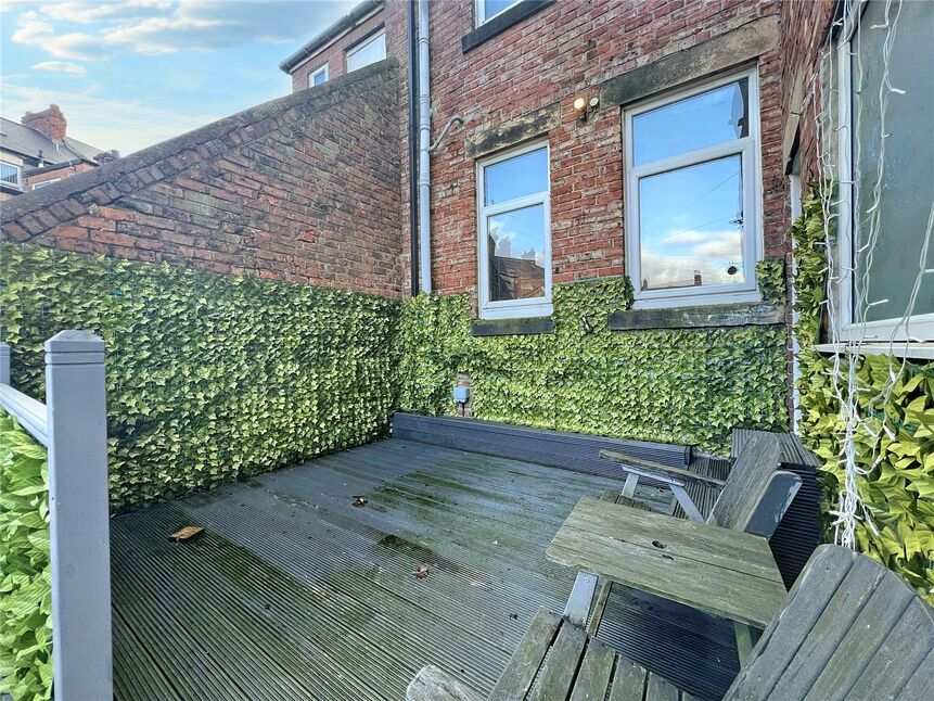 3 bedroom Mid Terrace House for sale, Raby Street, Gateshead, NE8 £