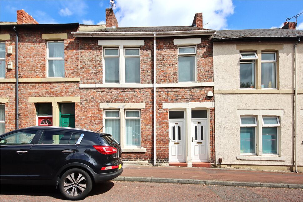 Main image of 3 bedroom Flat for sale, Hillfield Street, Bensham, Gateshead, NE8