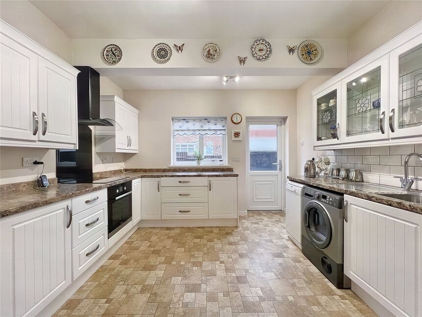 2 bedroom Semi Detached Bungalow for sale, Pinewood Gardens, Lobley