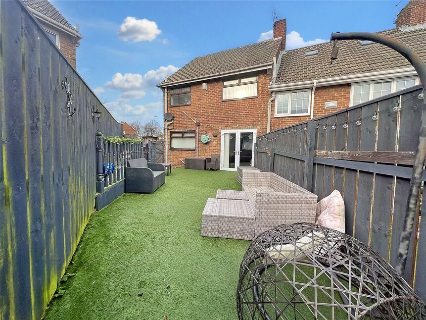 3 bedroom End Terrace House for sale, Monkton, Leam Lane, NE10 £130,000