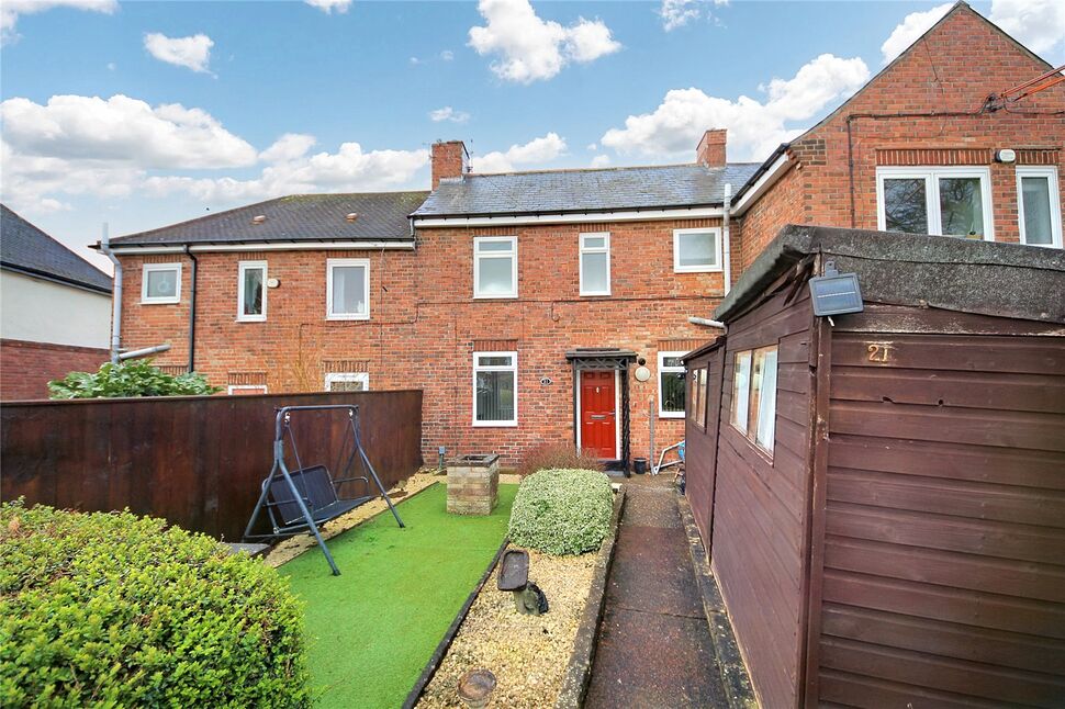 2 bedroom Mid Terrace House for sale, Cowen Gardens, Low Fell, NE9 £