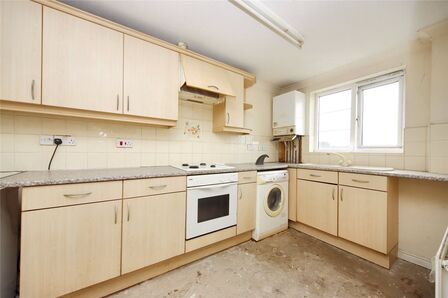 2 bedroom  Flat for sale