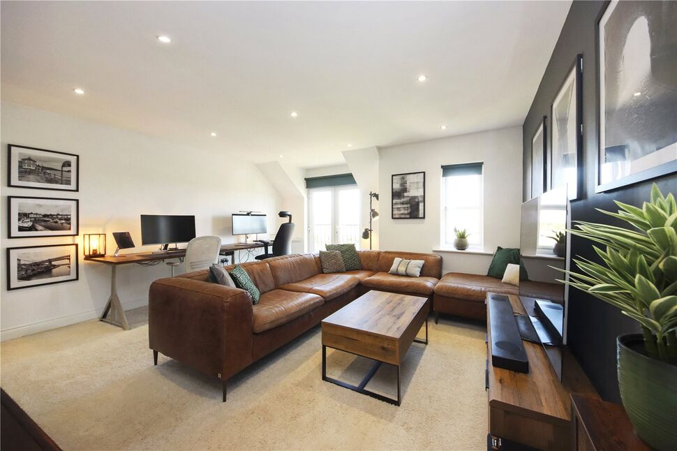 Main image of 2 bedroom Flat for sale, The Willows, Gateshead, NE10