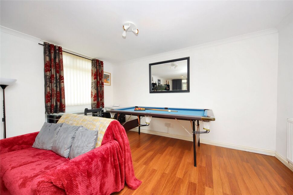 3 bedroom Semi Detached House for sale, Whinlaw, Beacon Lough East, NE9