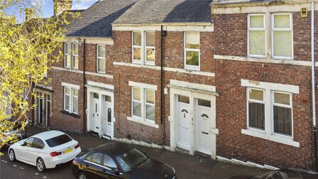 3 bedroom  Flat for sale