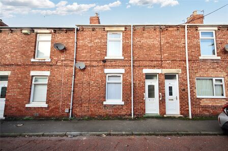 2 bedroom Mid Terrace House for sale