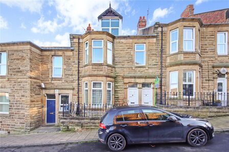 Oban Terrace, 2 bedroom  Flat for sale, £55,000