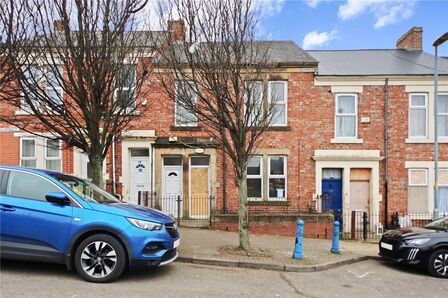 2 bedroom  Flat for sale