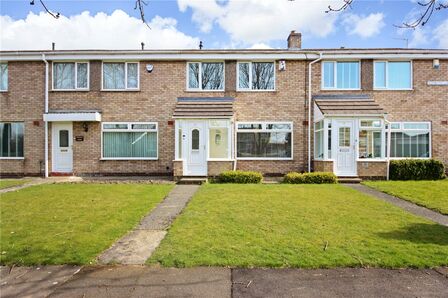 3 bedroom Mid Terrace House for sale