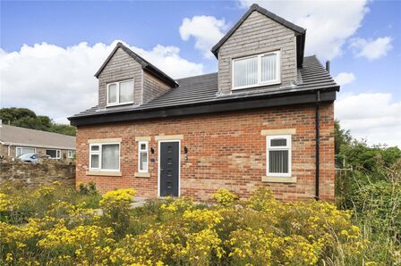 Stoney Lane, 4 bedroom Detached House for sale, &pound;325,000
